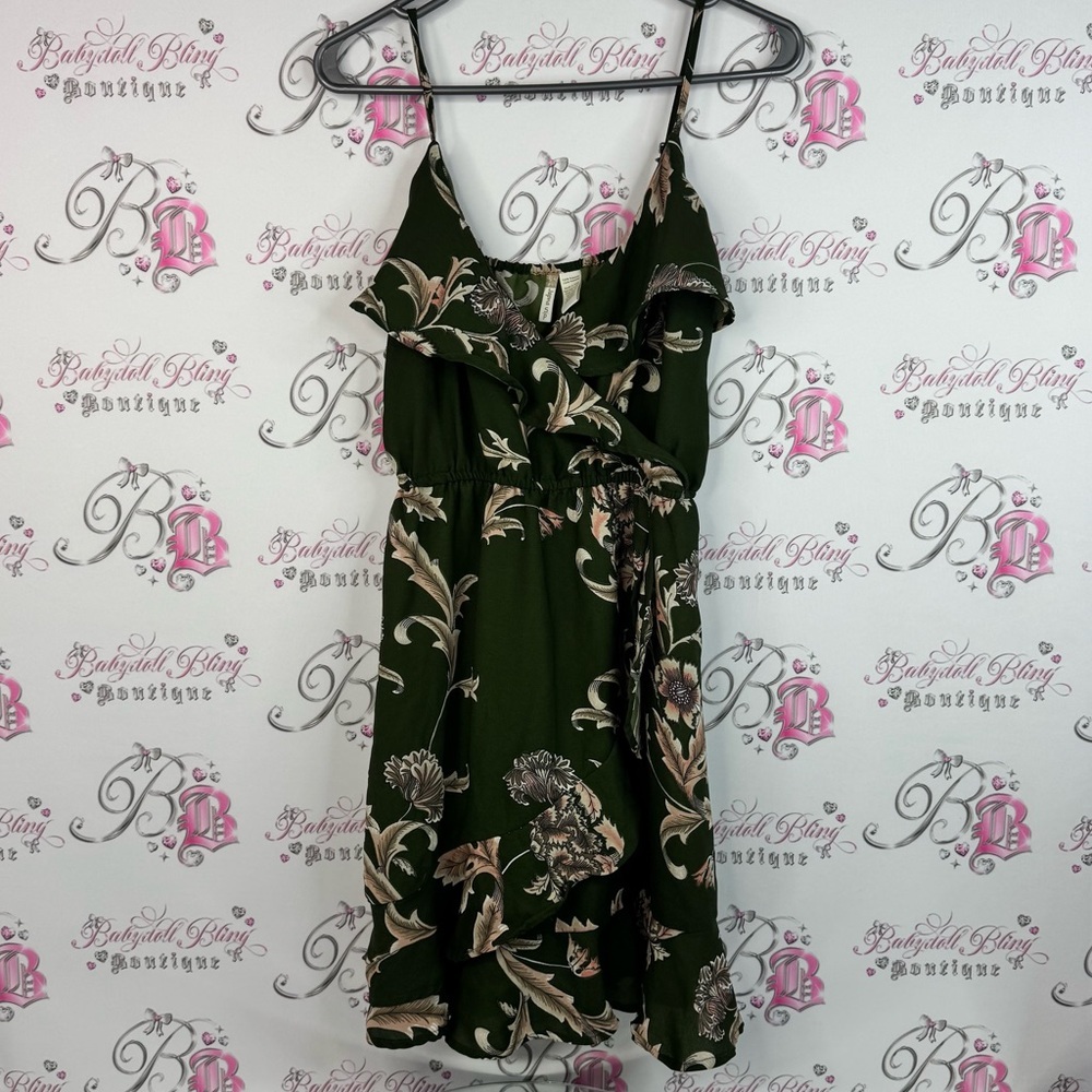 Japna dress ruffle detail frilly ornate Floral Green Dress with Ruffle Detail